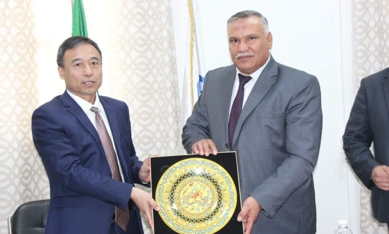 توقيع بروتوكول شراكة بين الوكالة الوطنية للتشغيل و الشركة الصينية للبناء و إنشاء السكك الحديدية - SFN Emploi